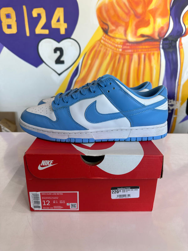 NIKE DUNK UNC USED SIZE 12